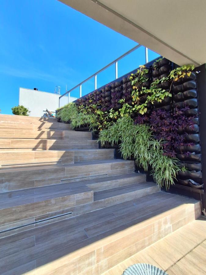 Lindo Studio Novo No Jp Redencao - Rofftop Com Vista Espetacular Порту Алегри Екстериор снимка